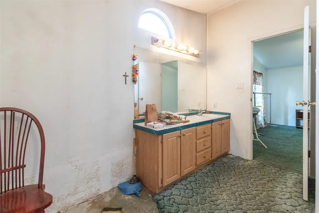 7852 Fm 603 Clyde TX 79510
