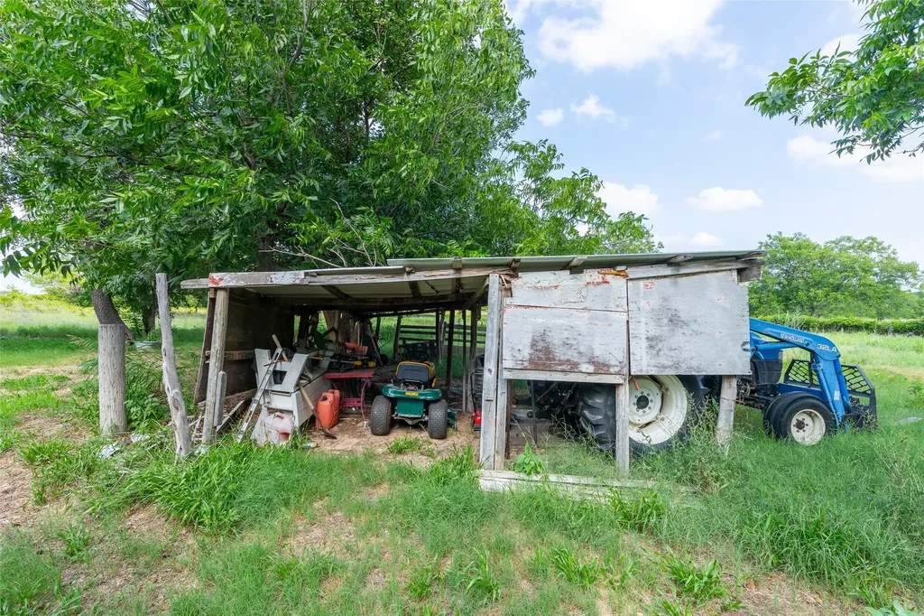 7852 Fm 603 Clyde TX 79510