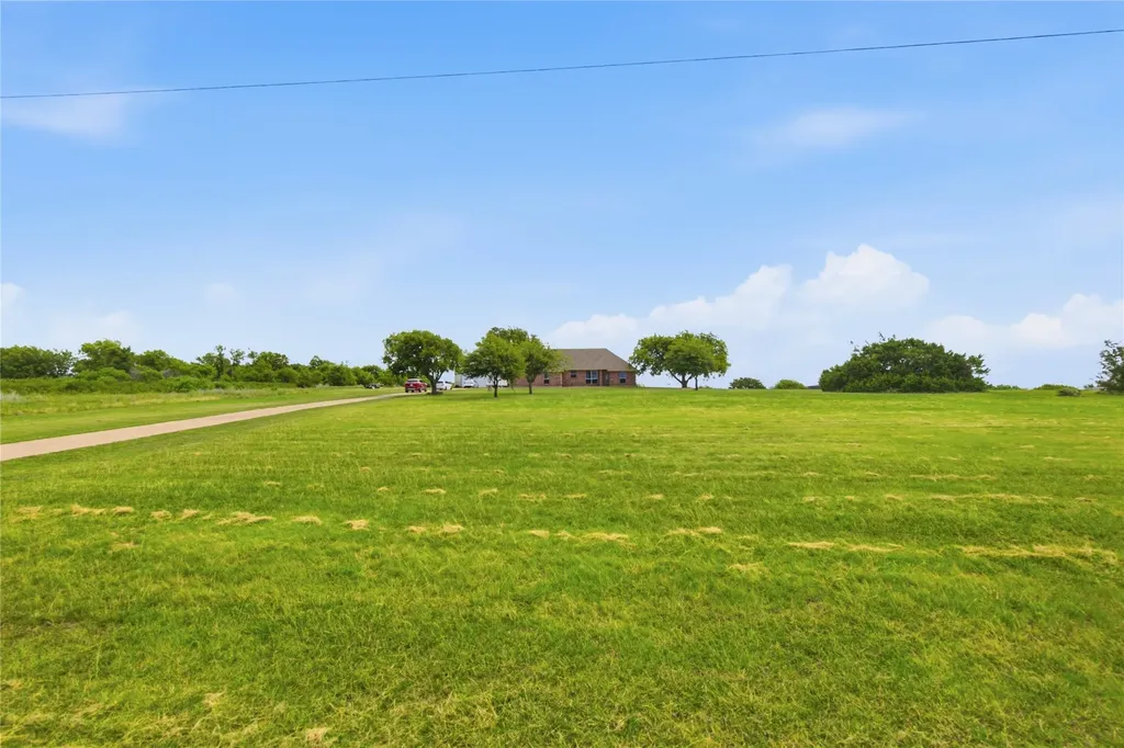 8116 Clearview Court Cresson TX 76035