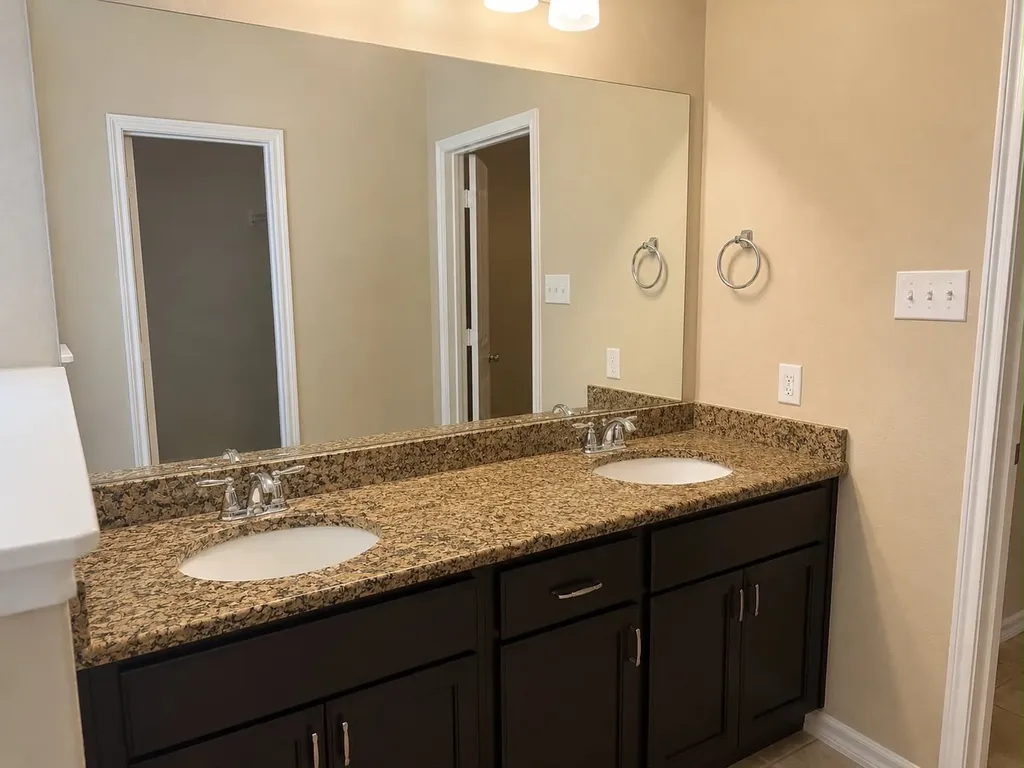 112 Rustic Oak Lane Mckinney TX 75072
