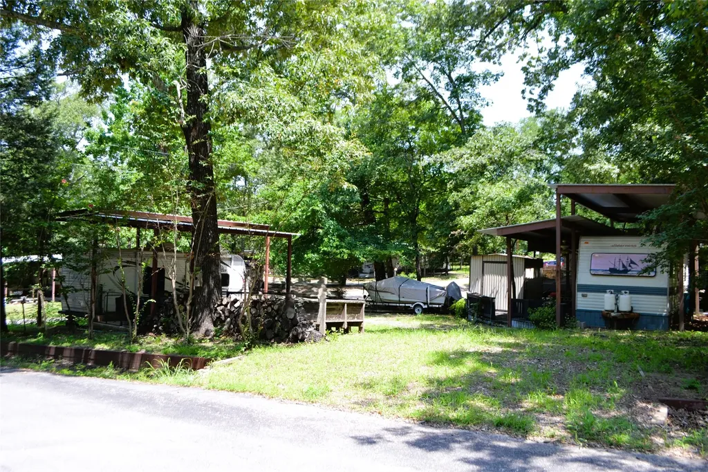 Lot 785-786 Private Road 5804 Yantis TX 75497
