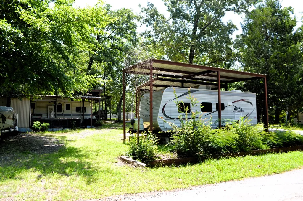 Lot 785-786 Private Road 5804 Yantis TX 75497