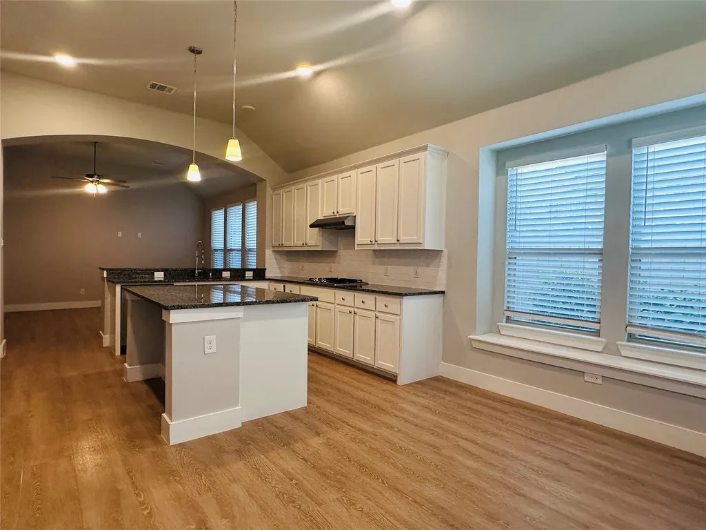2537 Stella Lane Northlake TX 76247