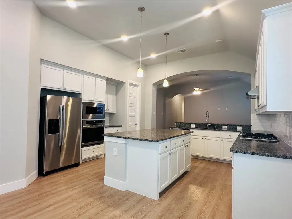 2537 Stella Lane Northlake TX 76247