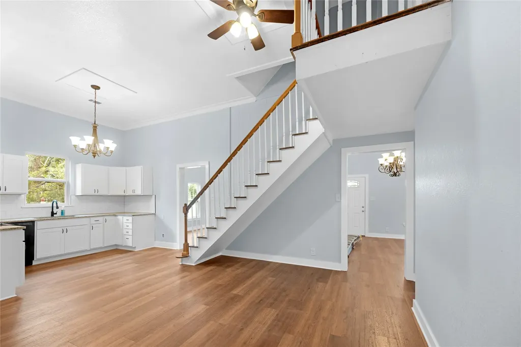 607 W 3rd Street Eddy TX 76524