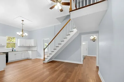 607 W 3rd Street Eddy TX 76524