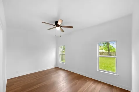 607 W 3rd Street Eddy TX 76524