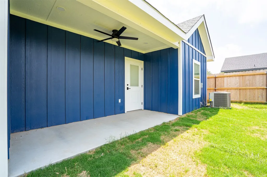 710 N Post Oak Street Dublin TX 76446
