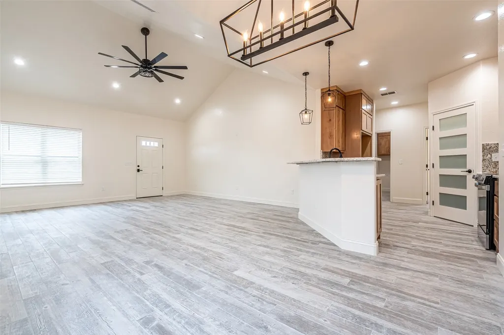 710 N Post Oak Street Dublin TX 76446