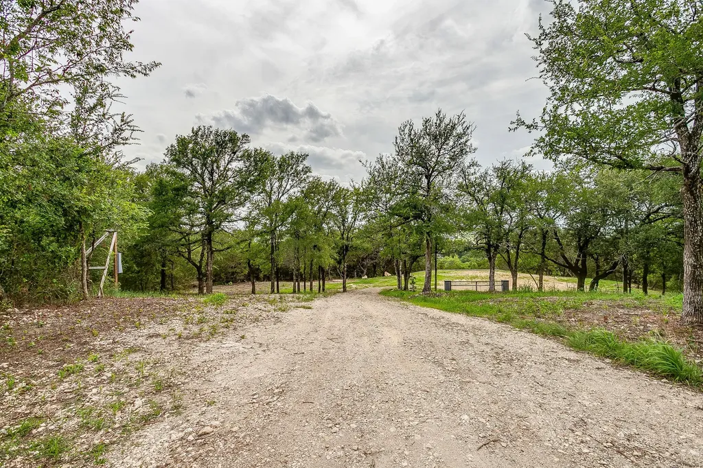 113 Overlook Court Cresson TX 76035