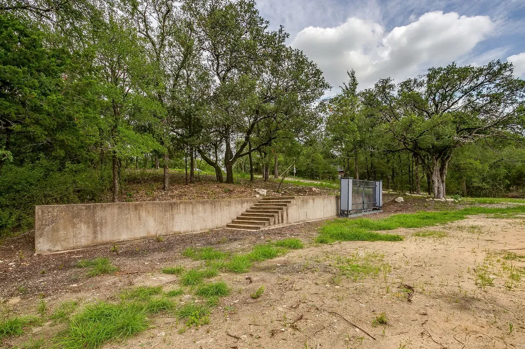 113 Overlook Court Cresson TX 76035