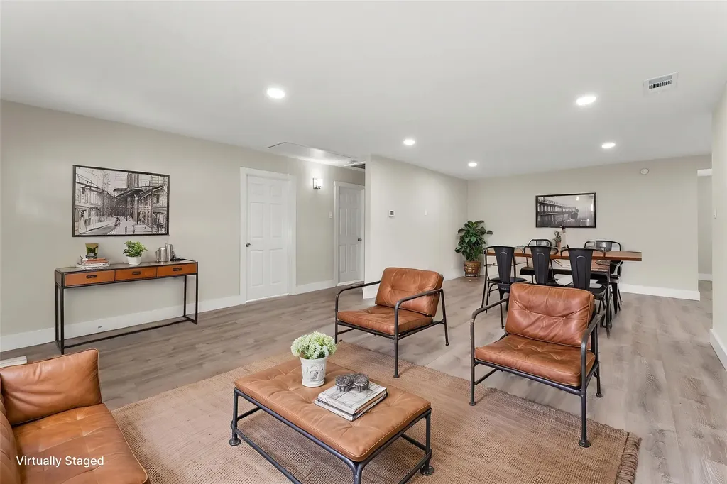 512 Cedar Drive Garland TX 75040