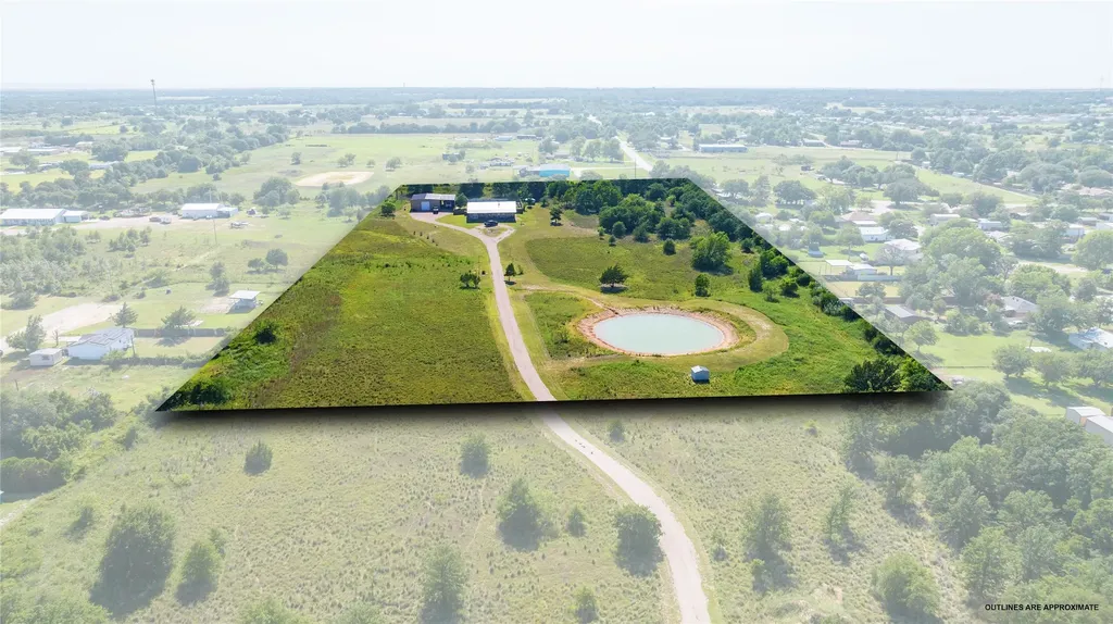 200 Pleasant Lane Clyde TX 79510