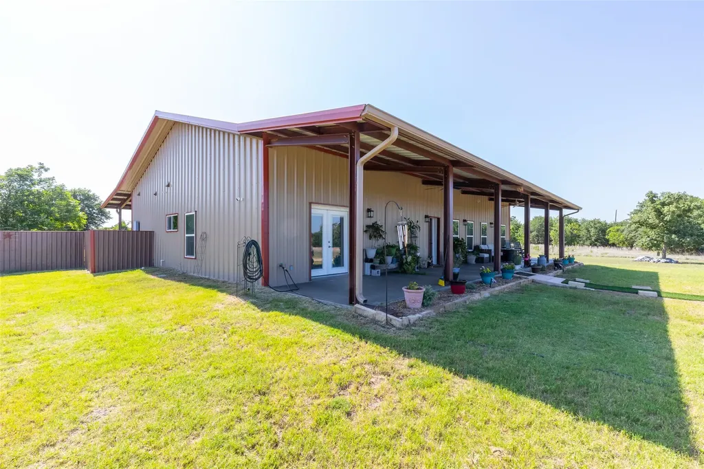 200 Pleasant Lane Clyde TX 79510