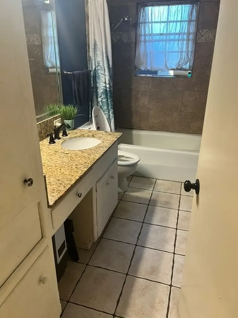 411 Hacienda Circle Haughton LA 71037