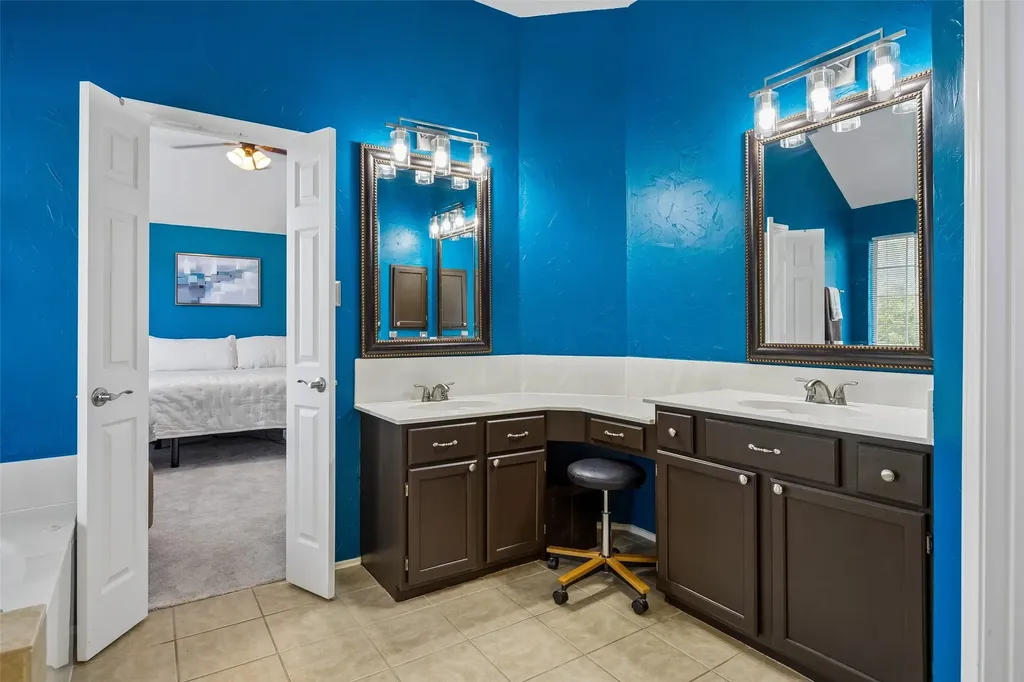 4812 Navajo Way Fort Worth TX 76137