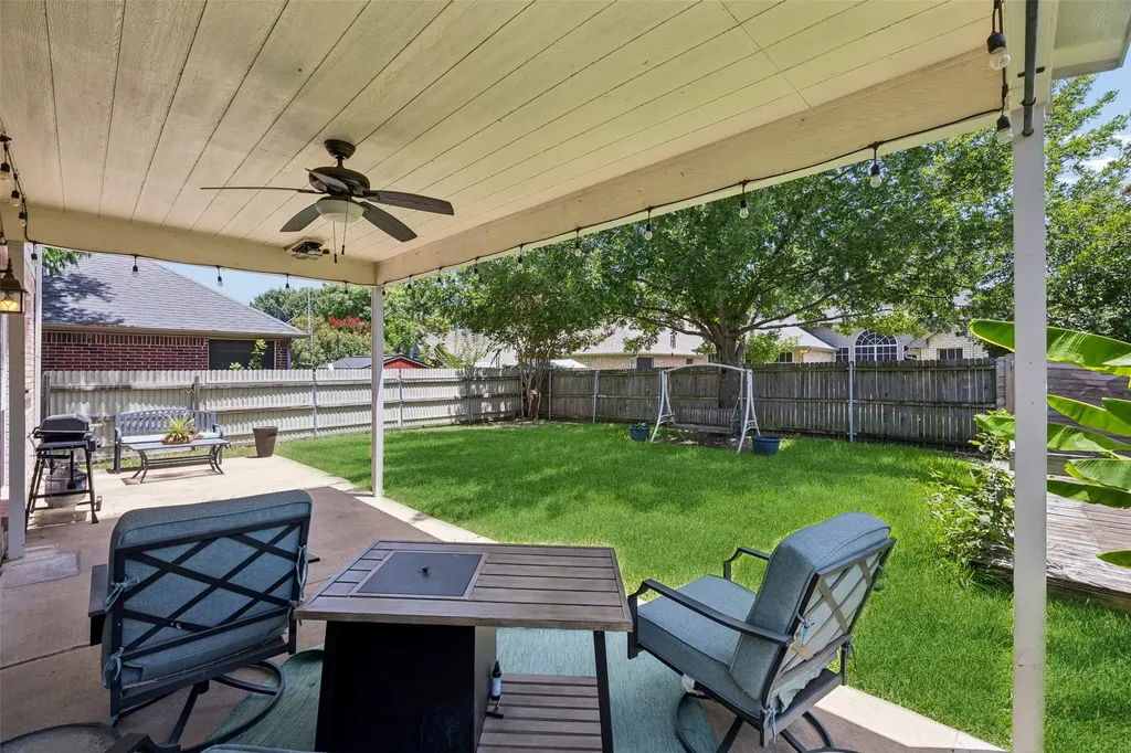 4812 Navajo Way Fort Worth TX 76137