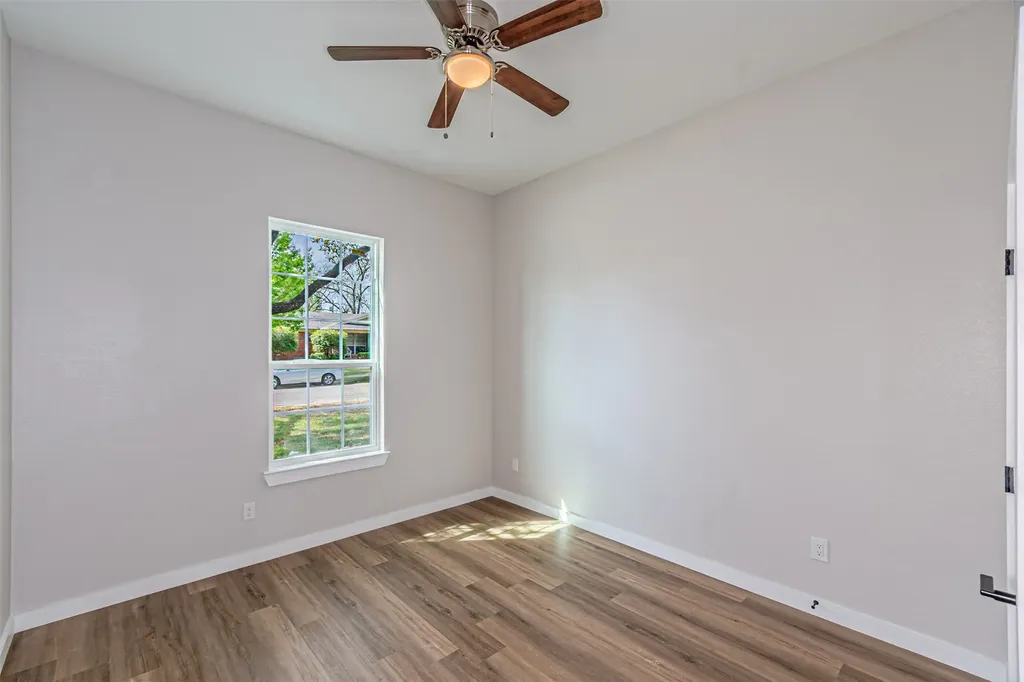 901 Bandera Lane Garland TX 75040