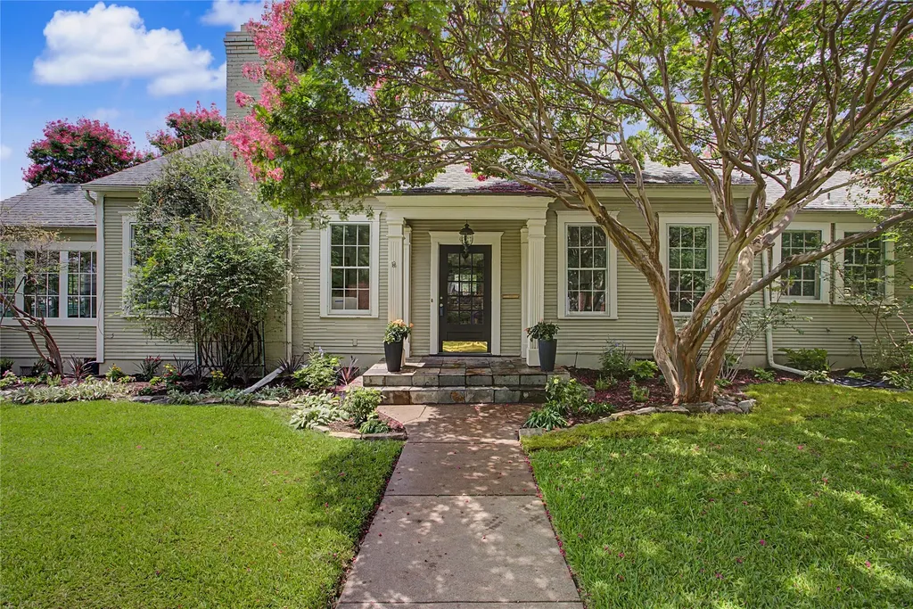 4705 El Campo Avenue Fort Worth TX 76107