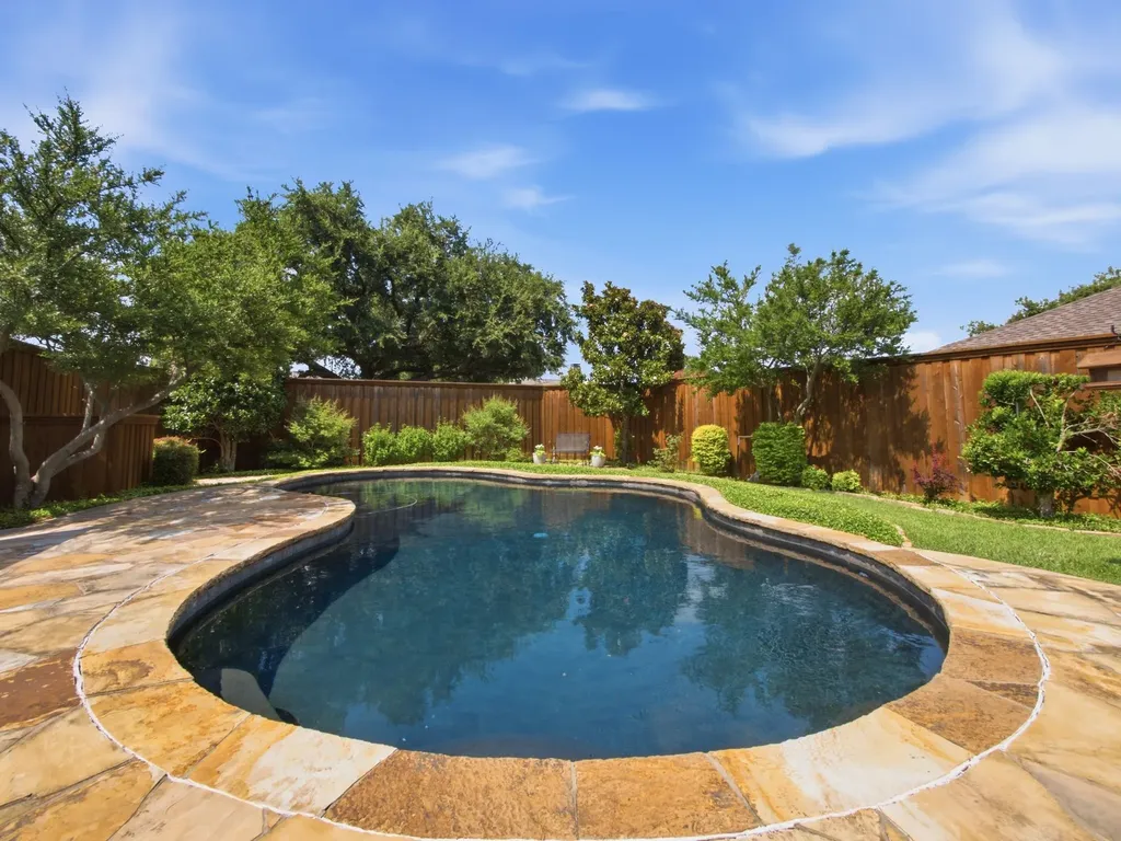 1403 Concord Drive Richardson TX 75081