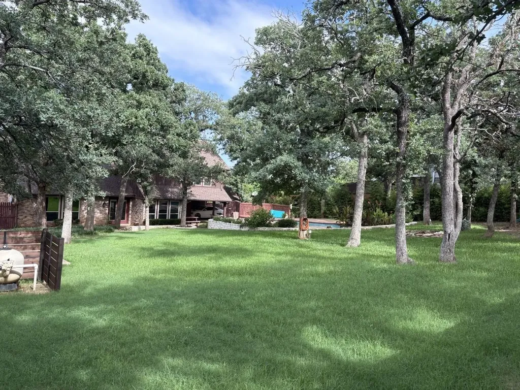 1212 Vera Lane Kennedale TX 76060