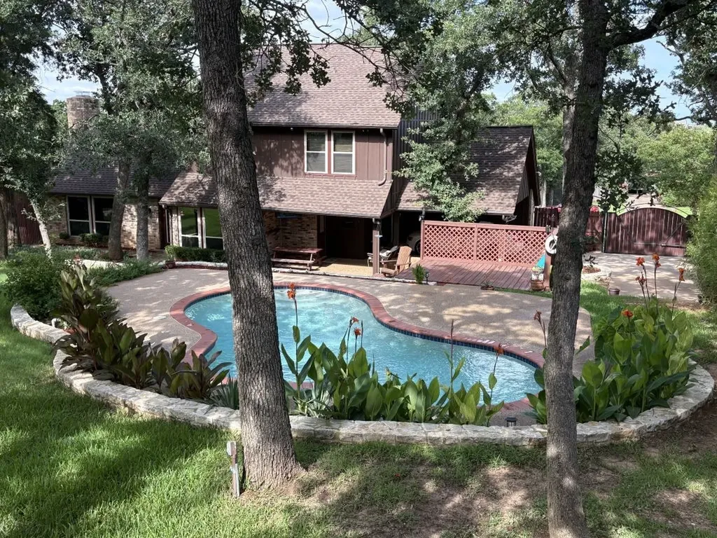1212 Vera Lane Kennedale TX 76060