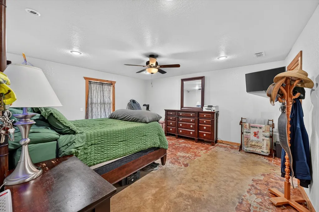 901 Marion Road Venus TX 76084