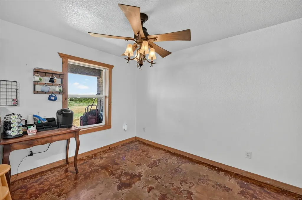 901 Marion Road Venus TX 76084