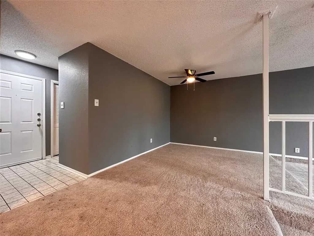 927 Turtle Cove Irving TX 75060