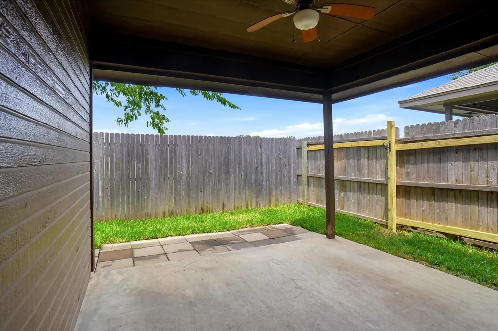 6701 Driffield Circle W North Richland Hills TX 76182