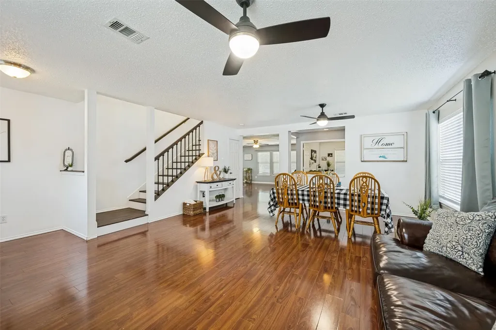 6732 Geyser Trail Watauga TX 76137