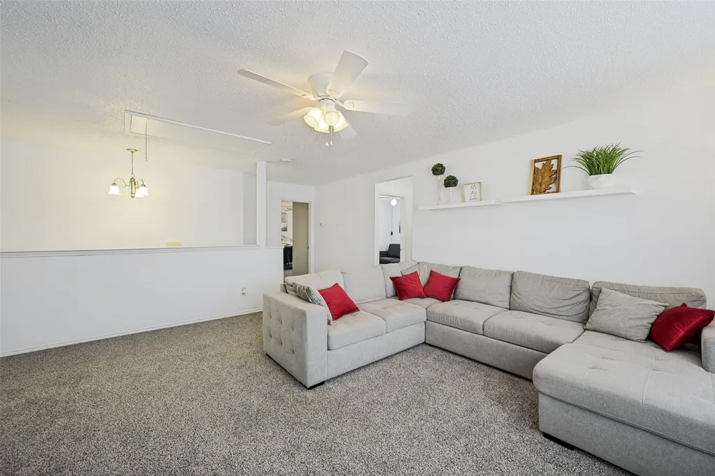 6732 Geyser Trail Watauga TX 76137