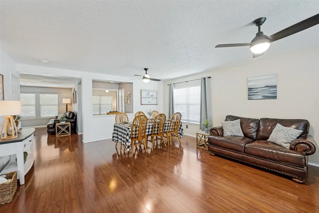 6732 Geyser Trail Watauga TX 76137