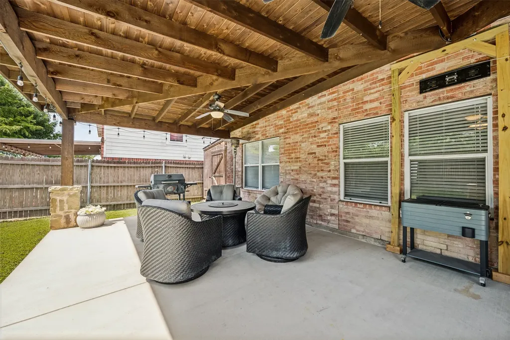 6732 Geyser Trail Watauga TX 76137