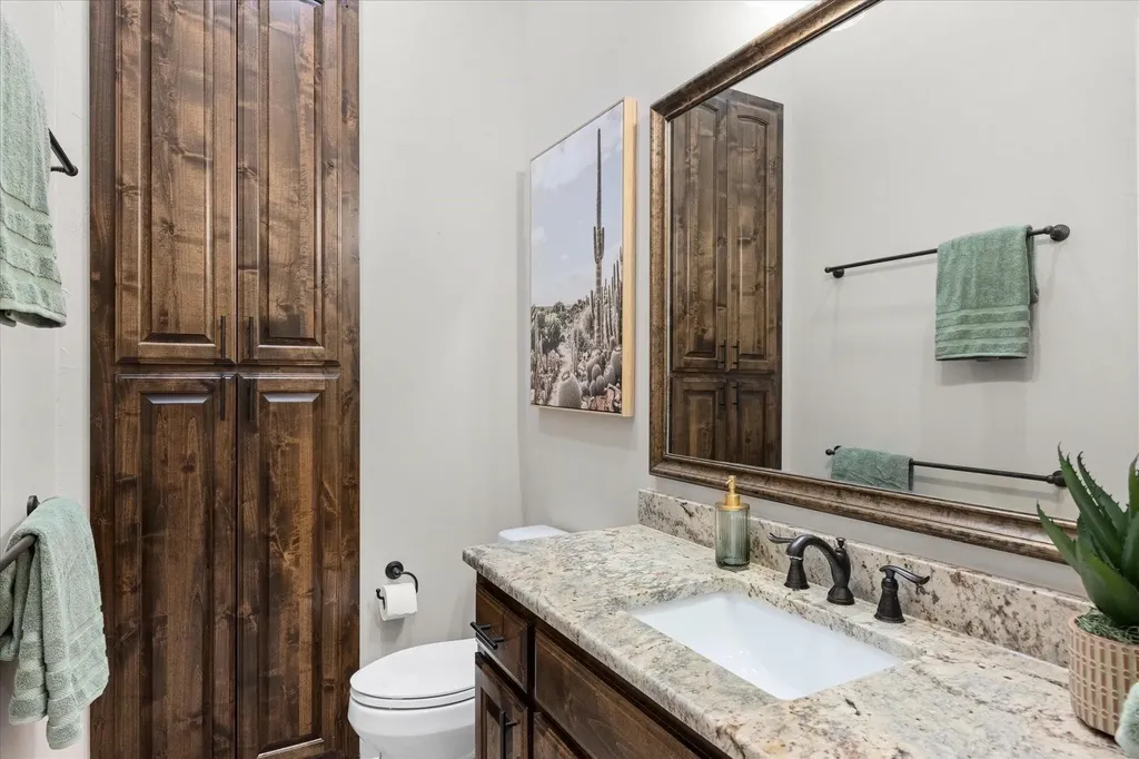 4101 W Highway 114 Paradise TX 76073