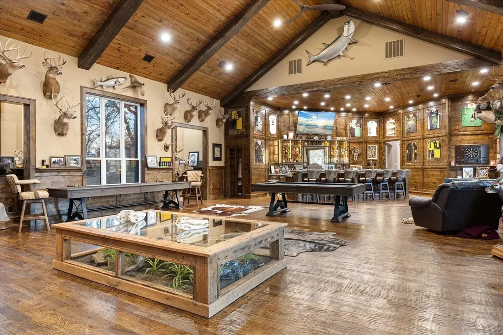 4101 W Highway 114 Paradise TX 76073