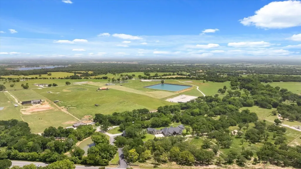 4101 W Highway 114 Paradise TX 76073
