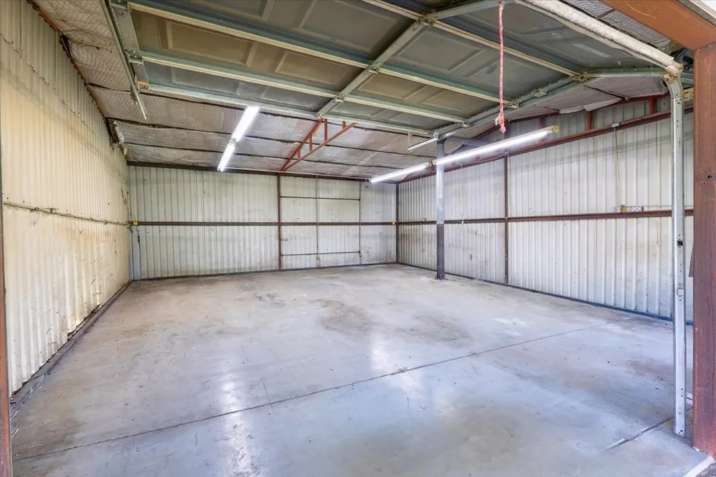 131 S Crescent Street Gorman TX 76454