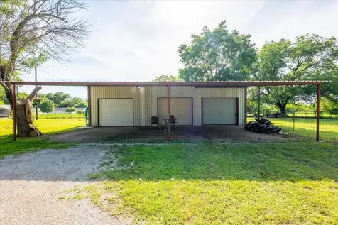 131 S Crescent Street Gorman TX 76454