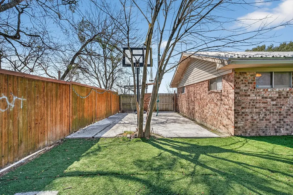 1112 Fm 1839 Corsicana TX 75110