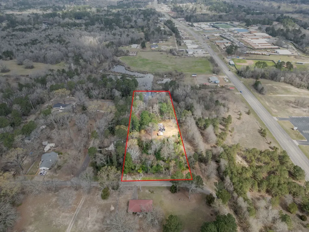 282 County Road 1100 Daingerfield TX 75638