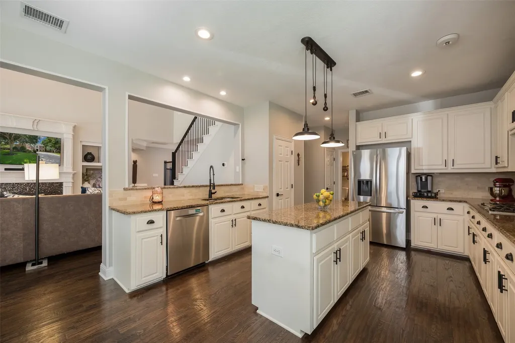2117 Lincoln Court Flower Mound TX 75028