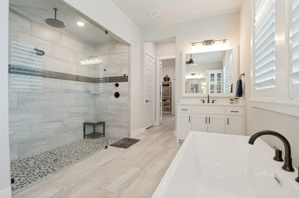307 Broadmoor Drive Haslet TX 76052
