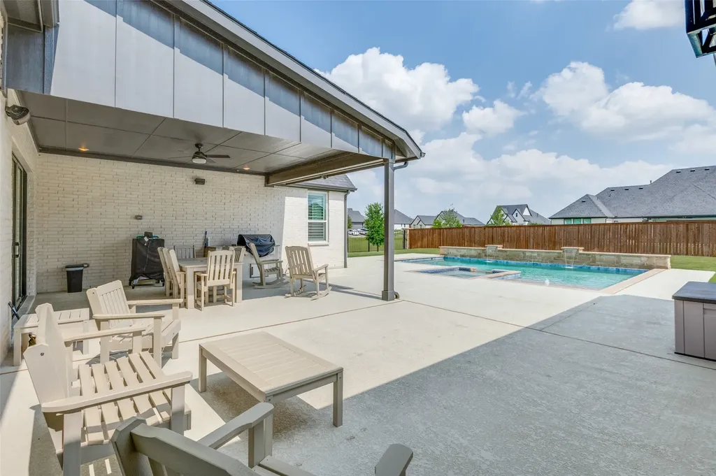 307 Broadmoor Drive Haslet TX 76052