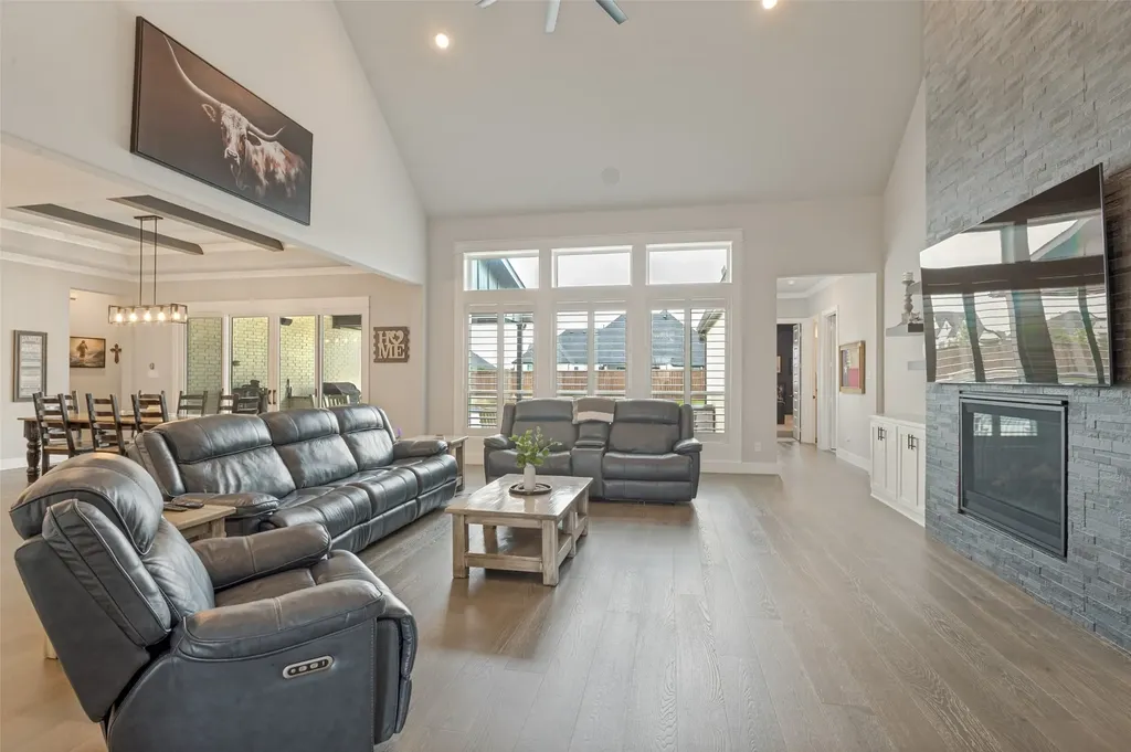 307 Broadmoor Drive Haslet TX 76052