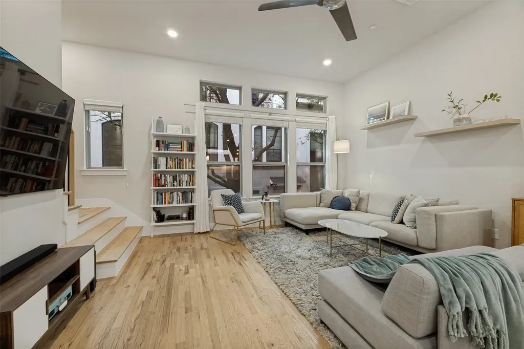 3170 Carmel Street Dallas TX 75204