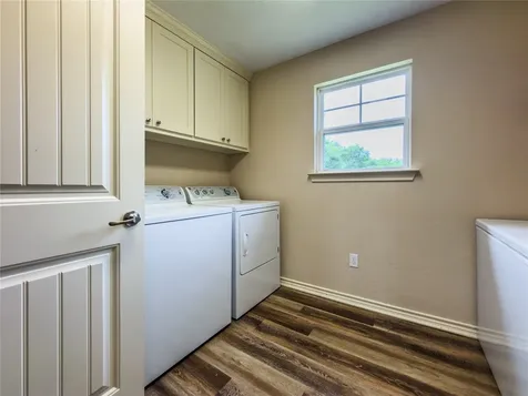 322 Hcr 2320 Abbott TX 76621