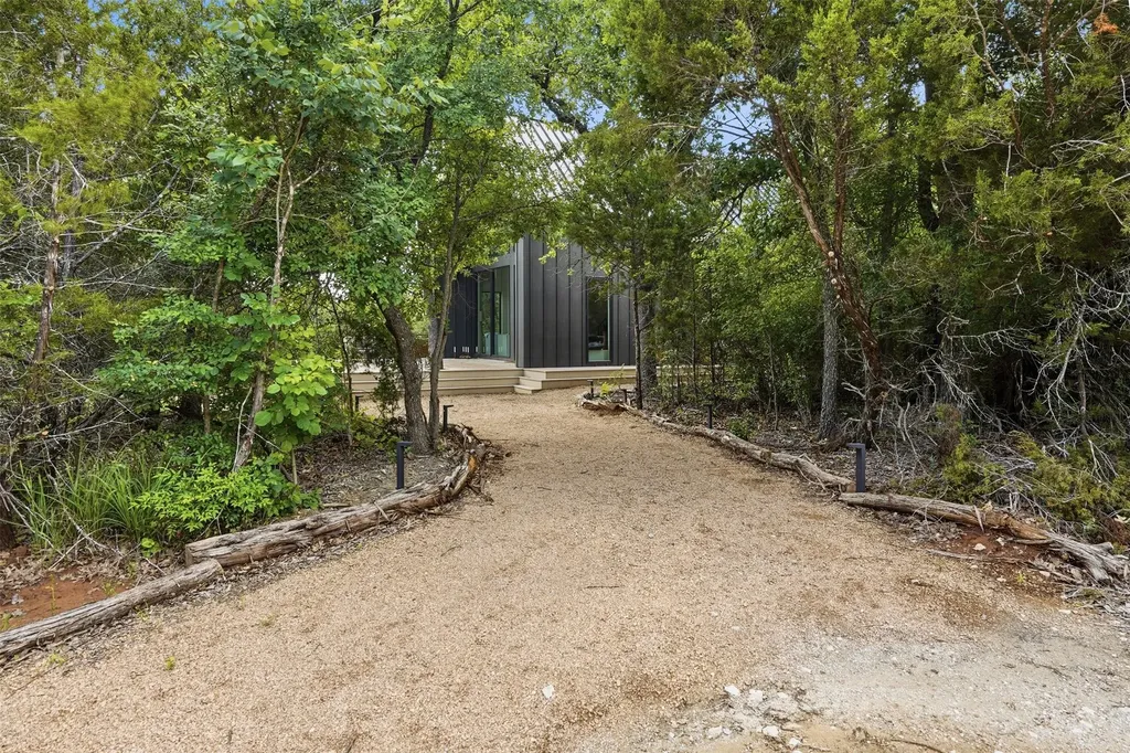 6725 Rollins Road Granbury TX 76049