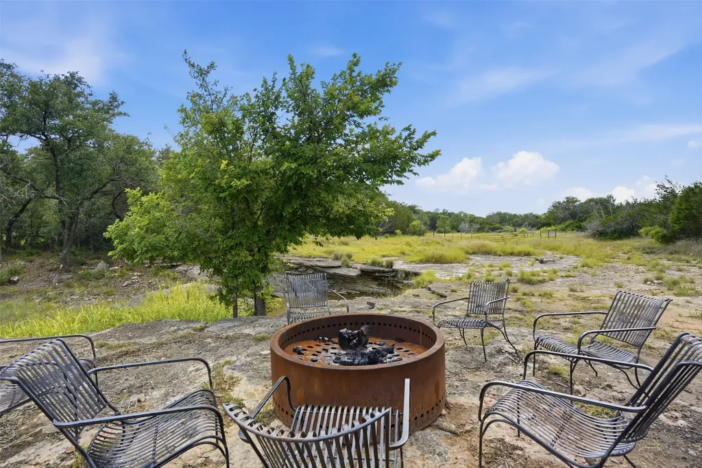 6725 Rollins Road Granbury TX 76049