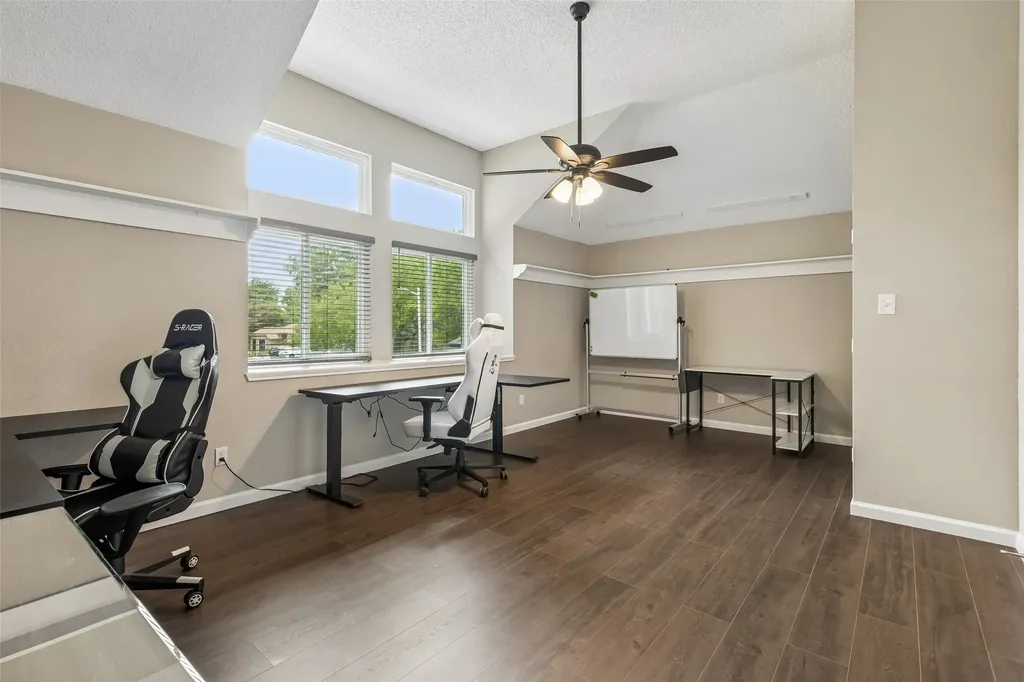 2225 Chapel Downs Drive Arlington TX 76017
